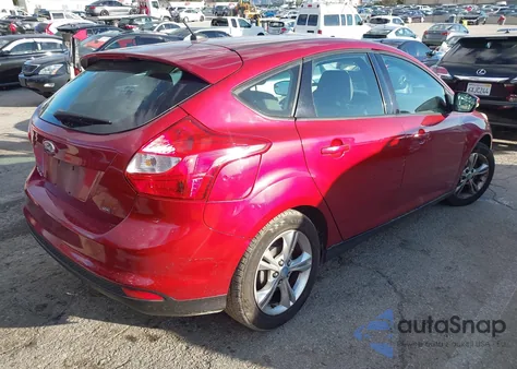2013 Ford Focus Se z USA, uszkodzony, nr VIN 1FADP3K2XDL196178